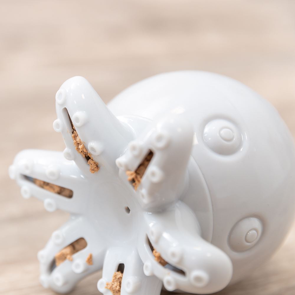 BOLA PARA SNACKS "POLVO" EM BORRACHA TPR