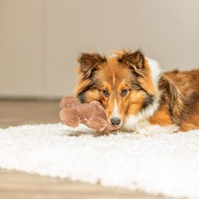FIGURA "GINGERBREAD" EM PELÚCIA COM SOM