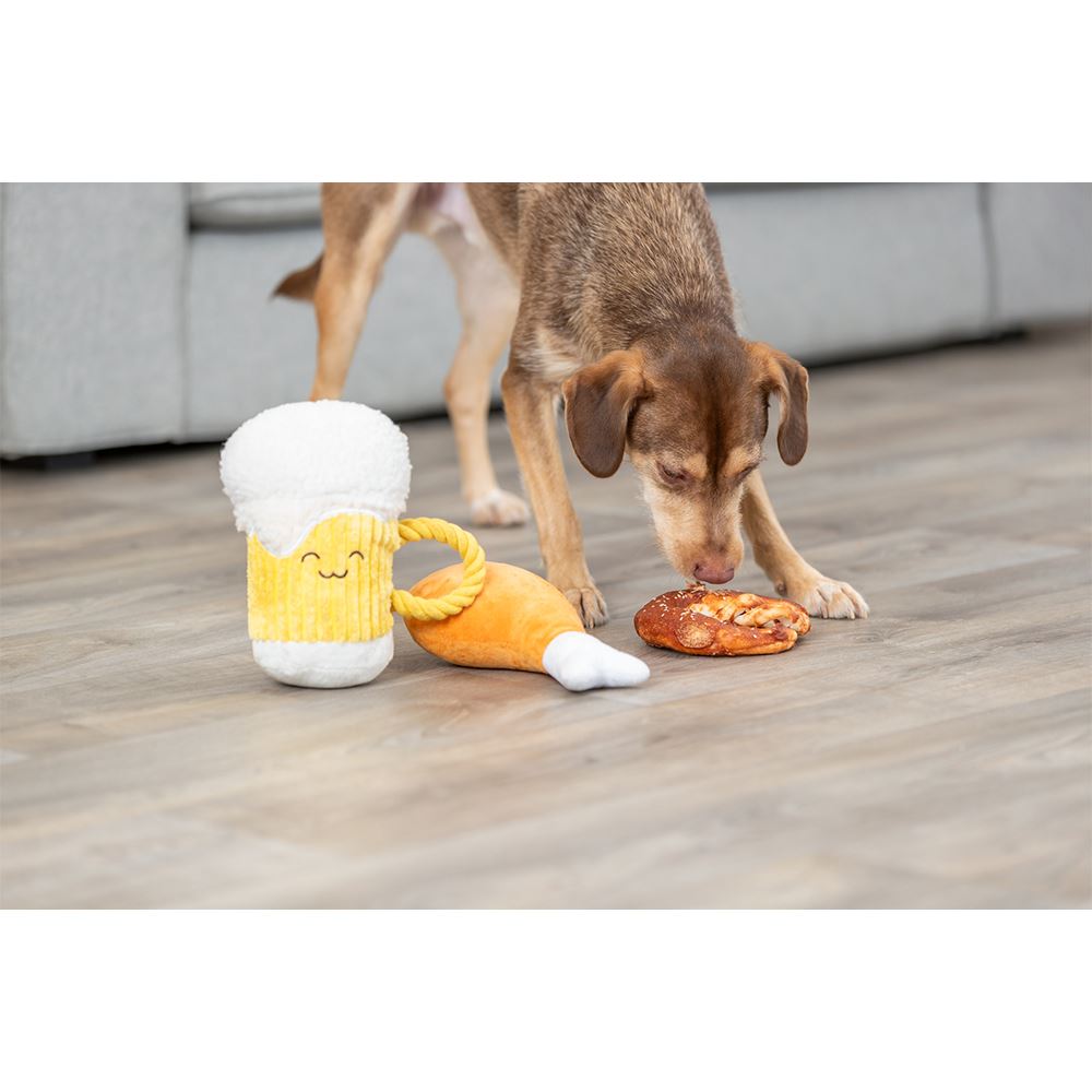 CANECA CERVEJA "OKTOBERFEST" EM PELÚCIA